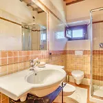 Casa Rivolta * モンテ・サン・サヴィーノ